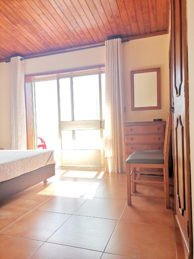 "O Veleiro" Rest. Resid. Bed & Breakfast Torreira Bagian luar foto